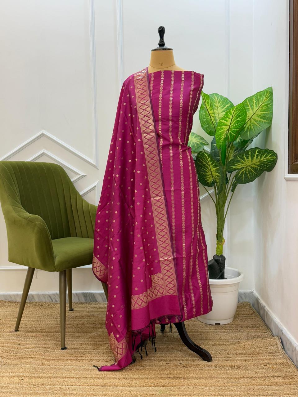 Banarsi Suit